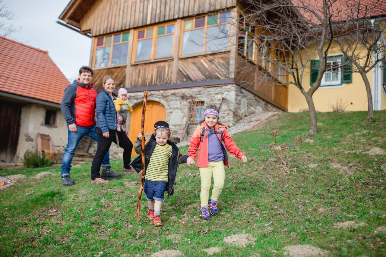 Ferienwohnung Stiegelbauer Fichte Sausal Exteriör bild